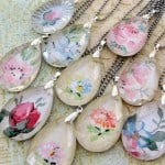 Make vintage wallpaper pendants using old chandelier crystals!