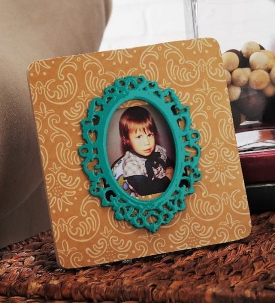 Photo Frame Decoration Ideas with Mod Podge! Mod Podge Rocks