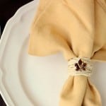 DIY napkin ring for your Thanksgiving table