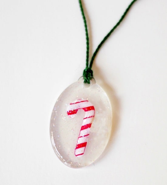 DIY candy cane Christmas necklace