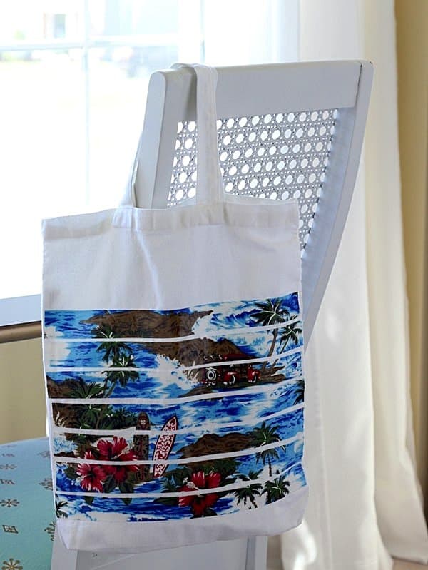 Small Three-Panel Tote Bags