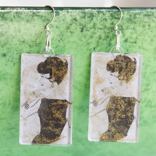 Make vintage inspired DIY earrings using Mod Podge acrylic shapes
