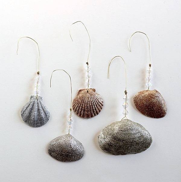 Glittery seashell ornaments DIY - Mod Podge Rocks