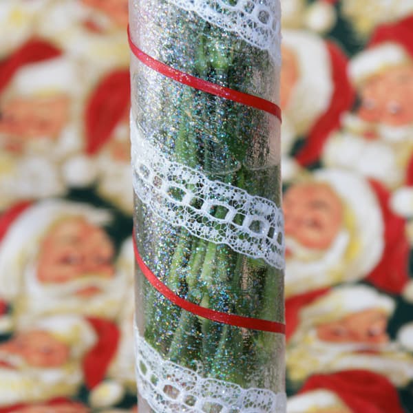 Easy festive ribbon holiday vase