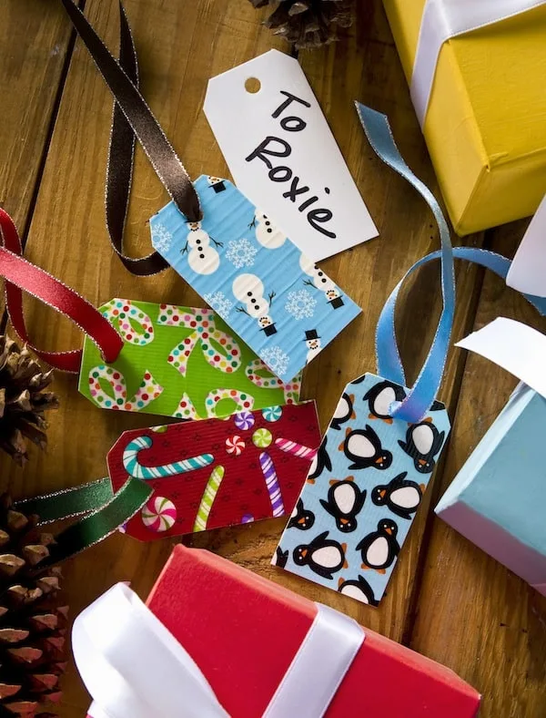 These Duck Tape gift tags are so easy to make - and are dry erase on one side. You'll love being able to use these again and again!