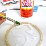 Screen printing is fun, but it can be expensive and uses toxic chemicals. This DIY screen printing with Mod Podge is easy, non-toxic and budget friendly!