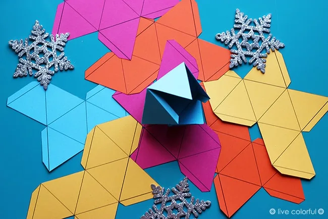 Last Minute Paper Christmas Ornaments | Live Colorful for Mod Podge Rocks Blog