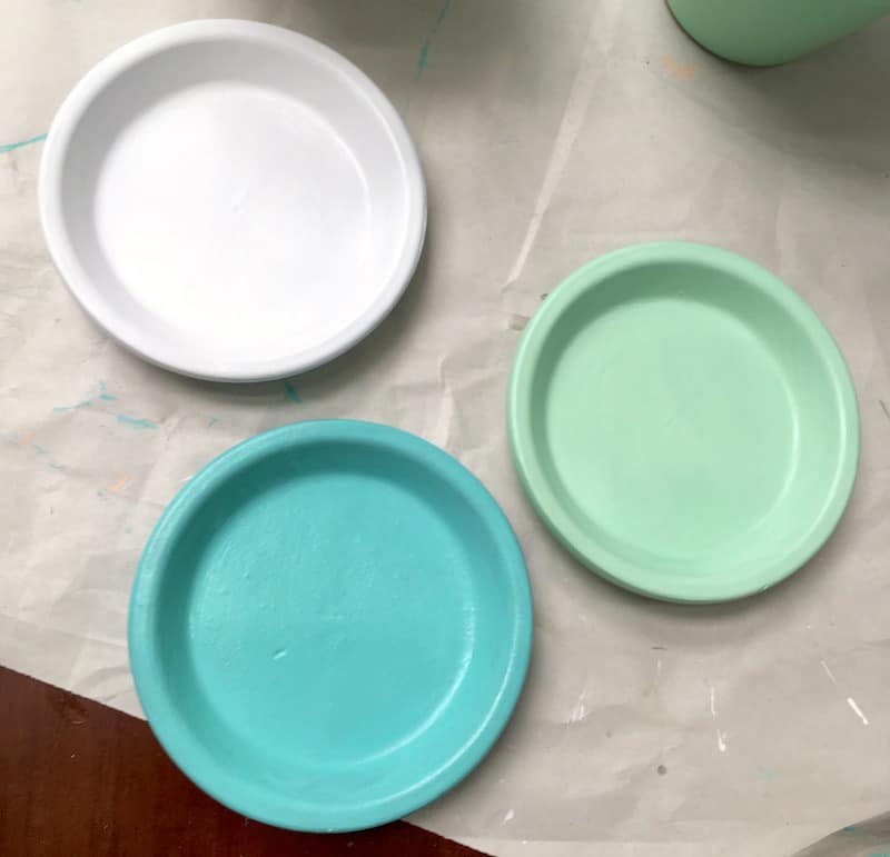 Flower pot decorating - painted plant saucers