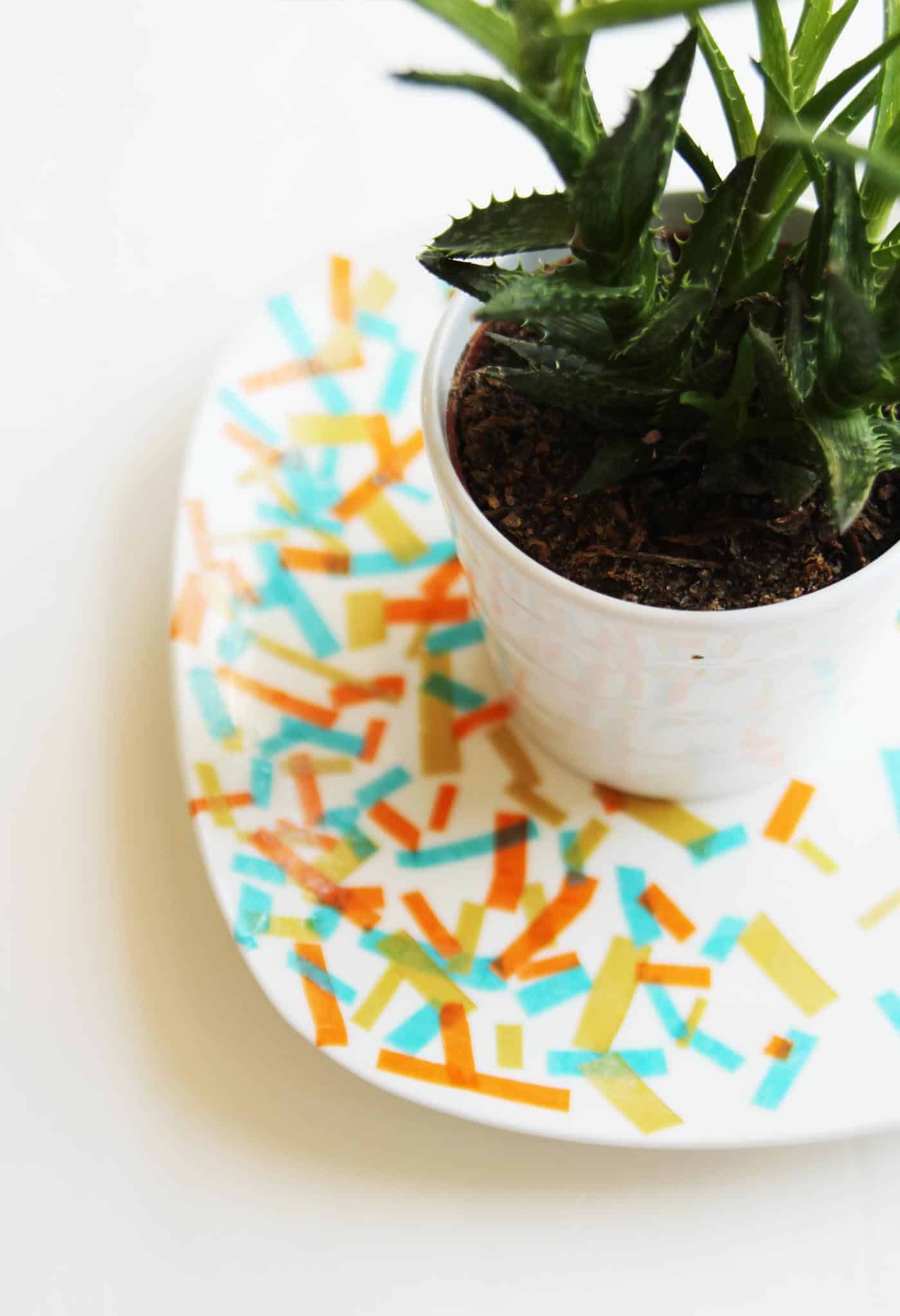 How to decorate a dollar store plate
