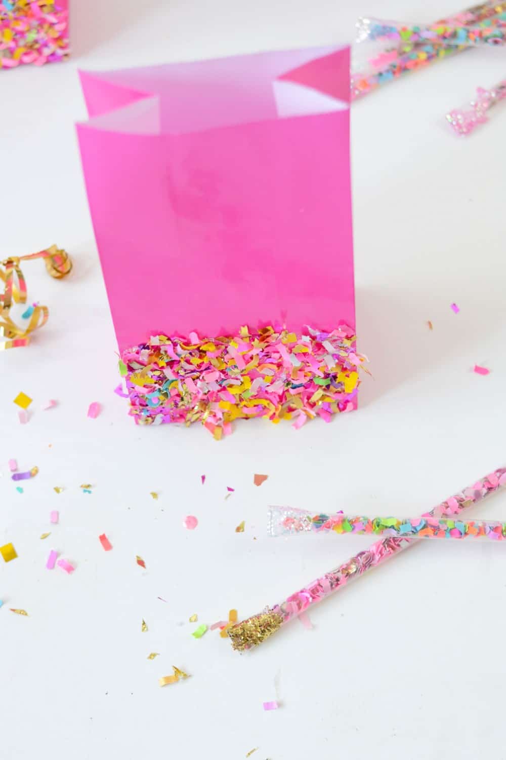 DIY loot bags made with confetti