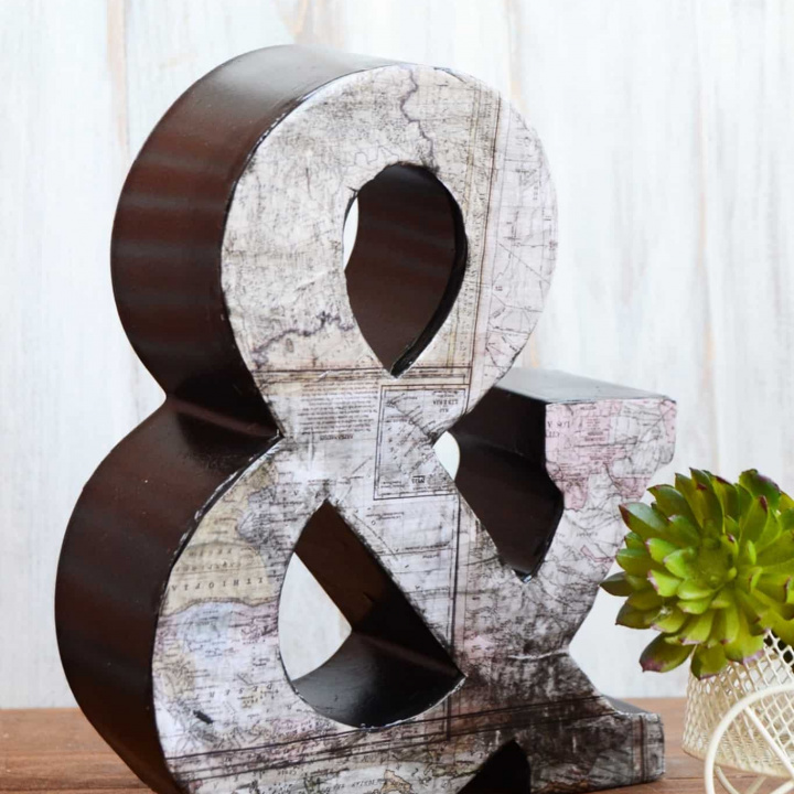 Decoupage på pappbokstäver – Decoupage on paper mache letters, Craft &  Creativity – Pyssel & DIY