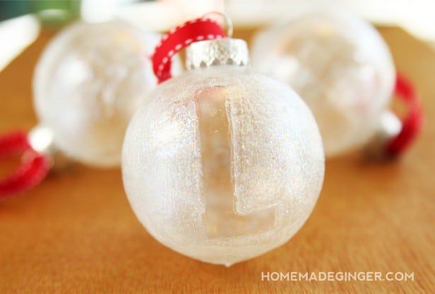 Nothing says Christmas crafts like glitter! These monogrammed Christmas ornaments are the perfect NO MESS glitter holiday project.