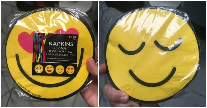 Round emoji napkins