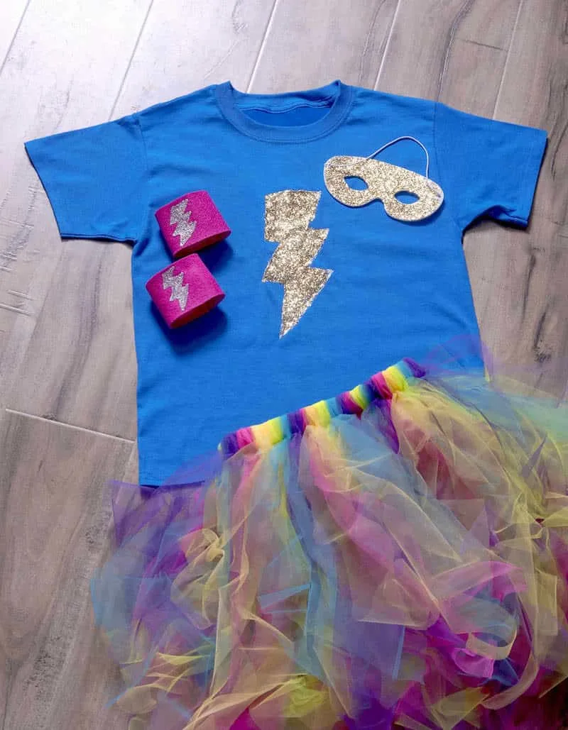 Easy DIY Superhero Costume for Kids