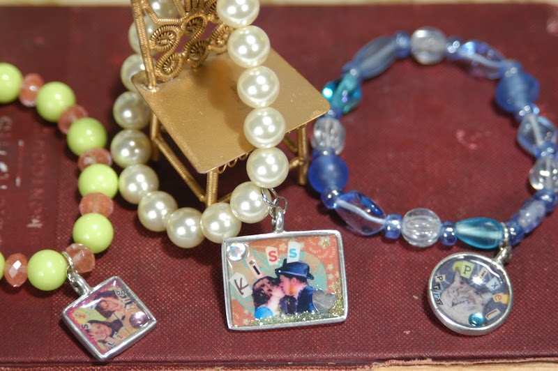 How to Create a Photo Keepsake Necklace Using a Glass Cabochon