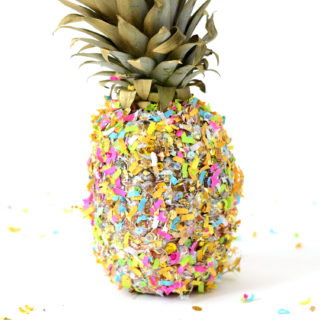 DIY pineapple centerpiece feature image