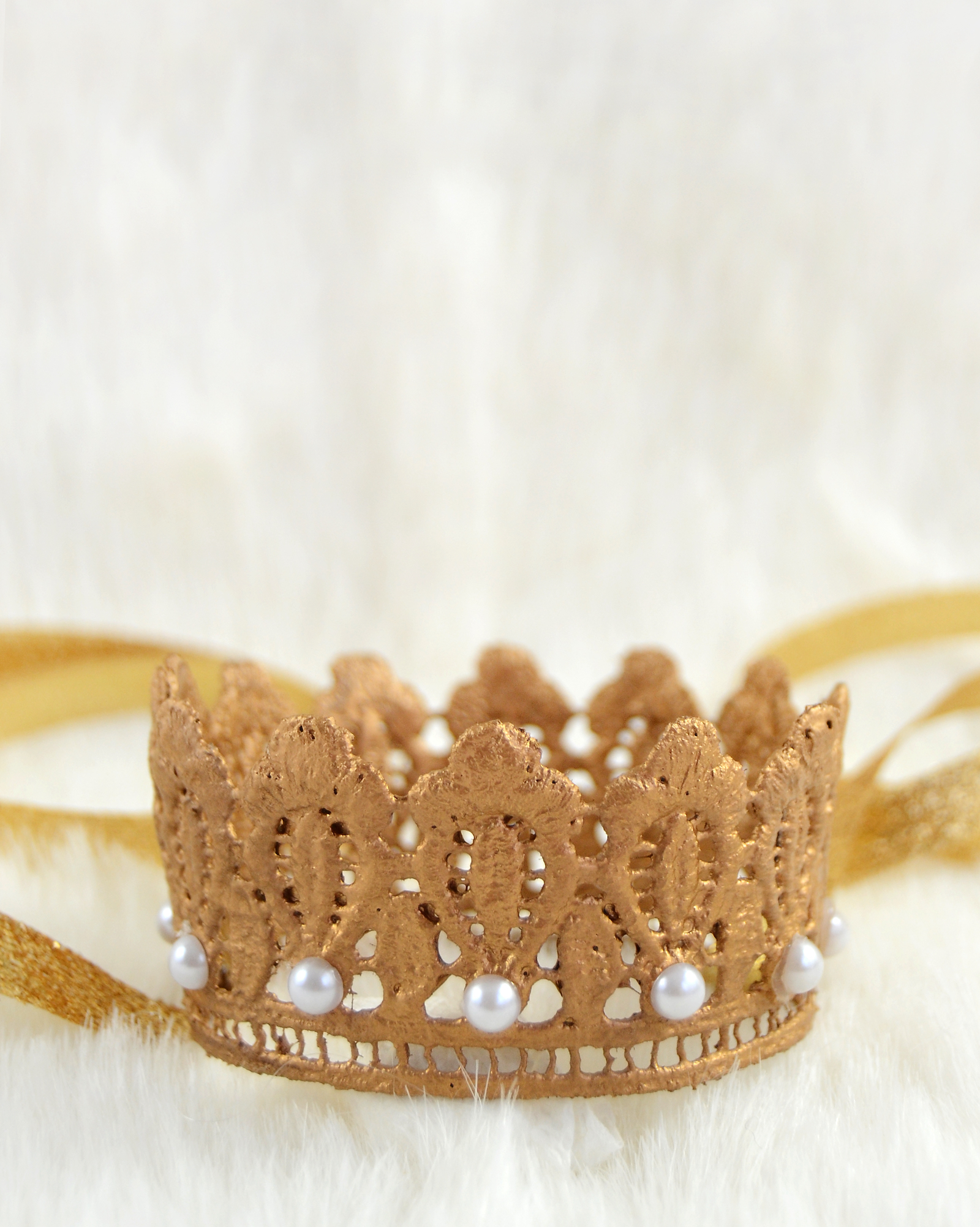 Diy Lace Crown For A Princess Or Party Mod Podge Rocks