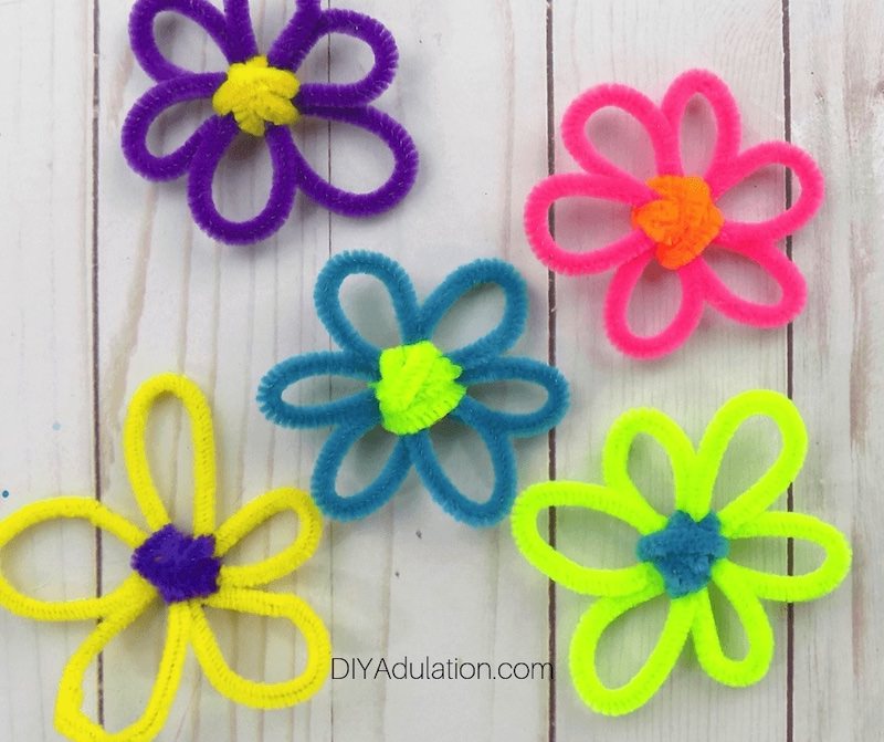 Pipe Cleaner Crafts Kids Will Go Crazy For (Over 50!) Mod Podge Rocks