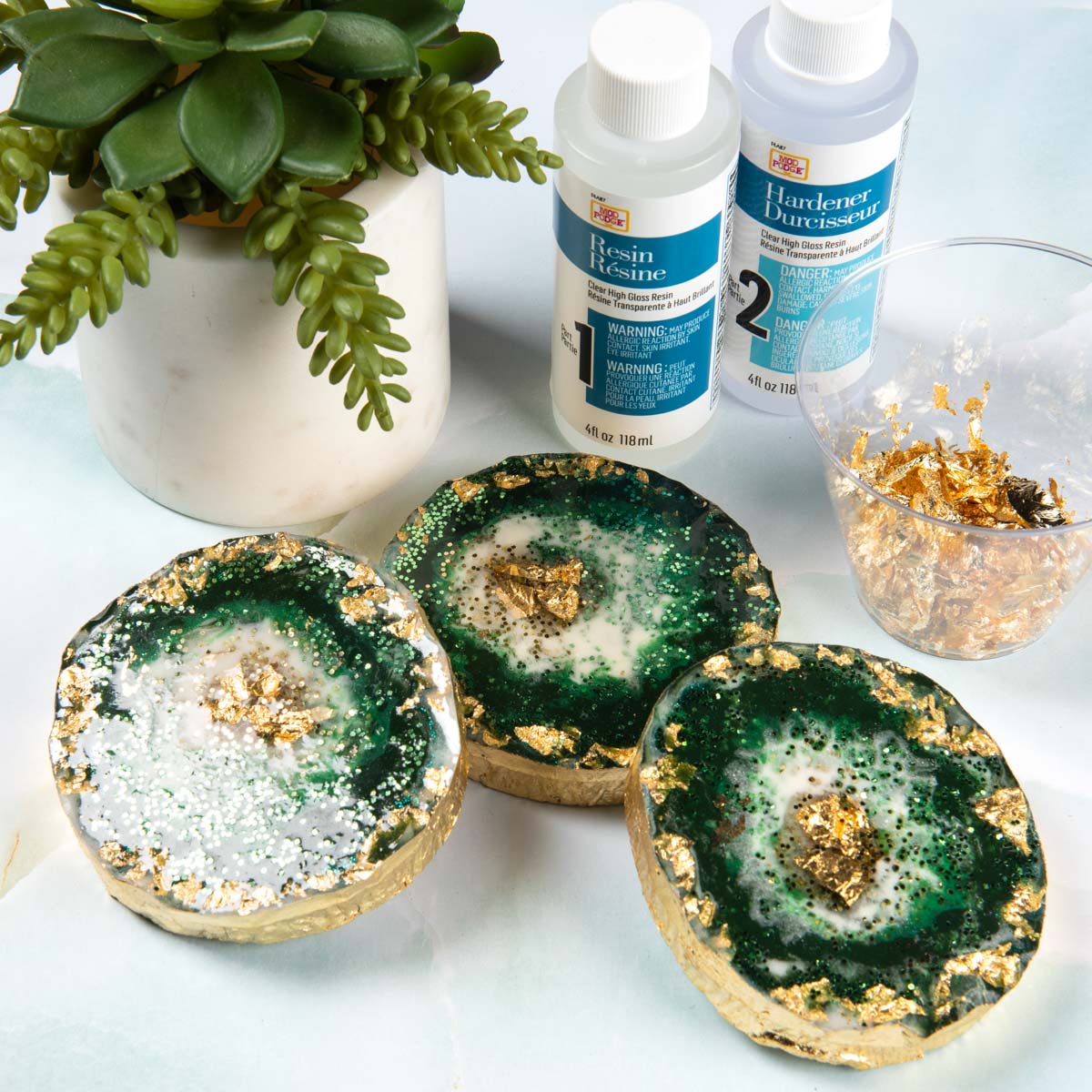 Agate coaster Modern coasters Cute coasters Teal and gold home decor  Wine resin holder Geode coasters resin Resin geode coaster