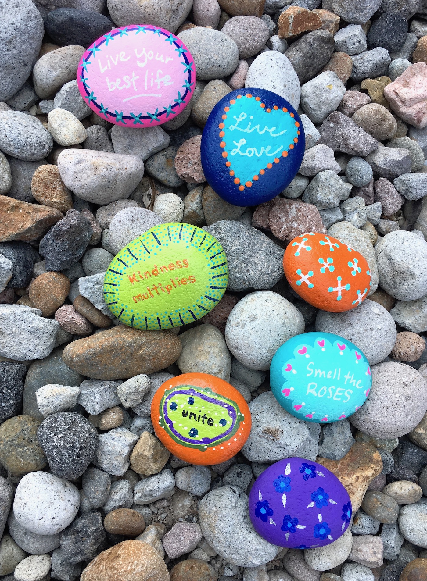 Rock painting ideas for the Kindness Rock Project