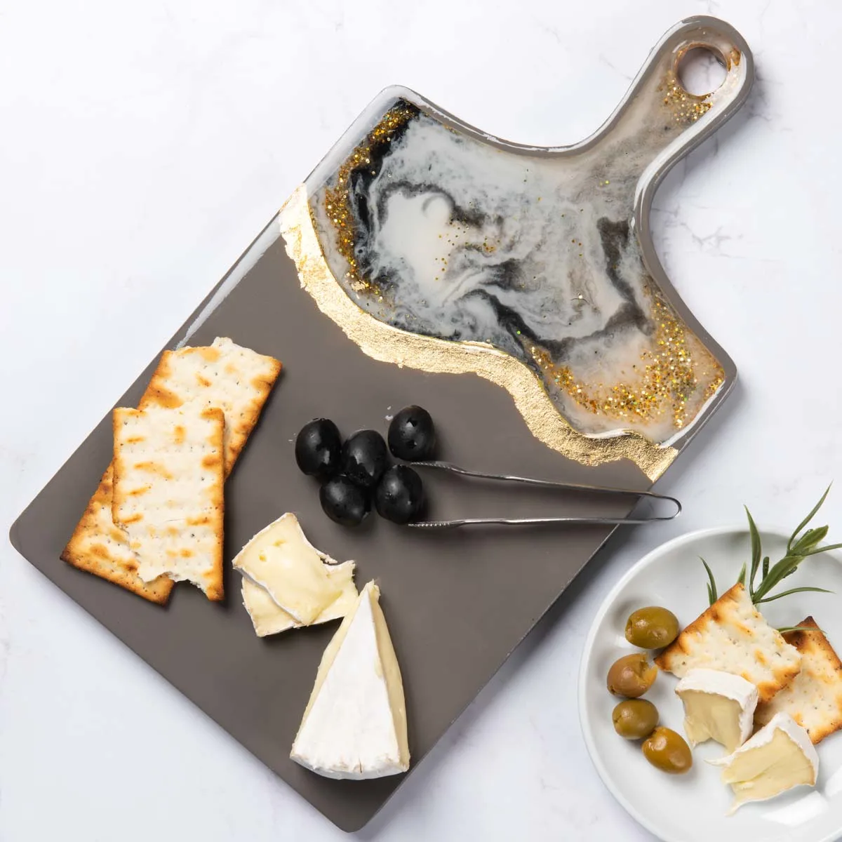 Kitchen Decor Resin Art Cheese Board Metallic Art Cutting Board Charcuterie Board