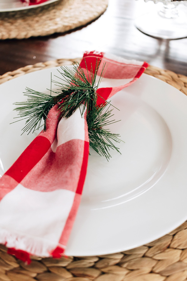 DIY Napkin Rings for Your Holiday Table