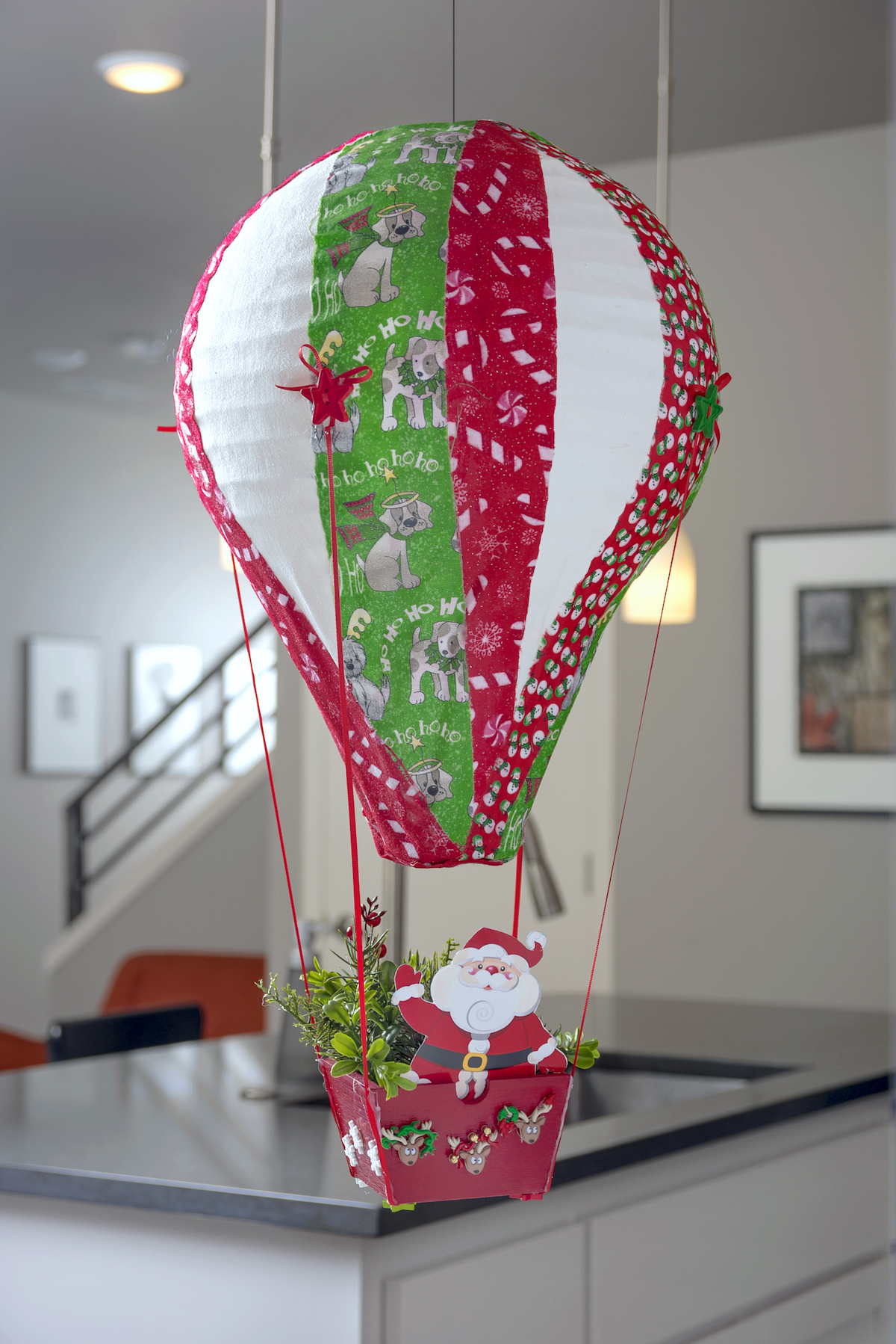 Santa hot air balloon Christmas decor