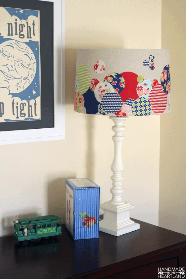 Diy Lampshade Ideas To Beautify Your, How To Decorate A Lampshade With Wallpaper