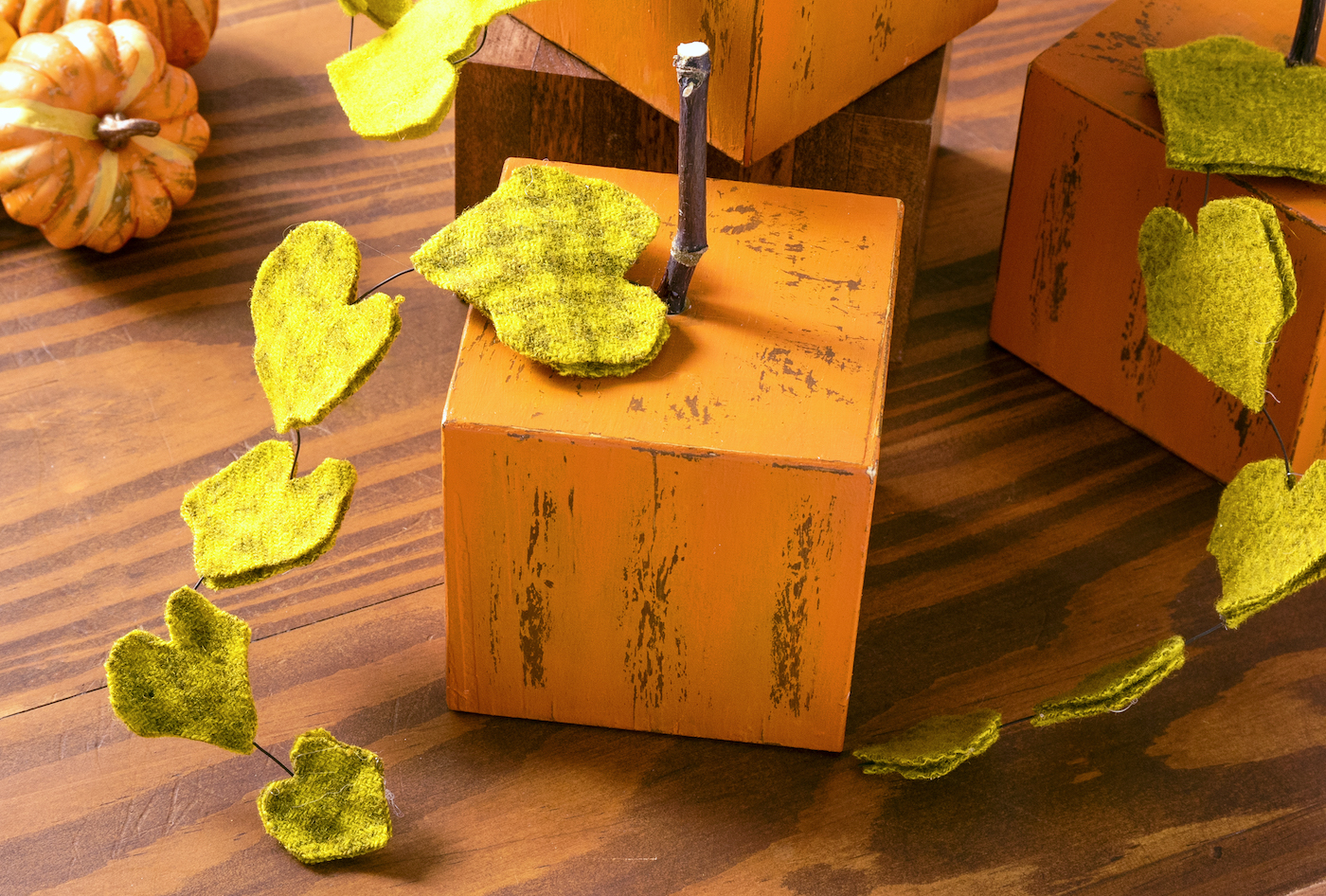 DIY wooden pumpkin blocks for fall