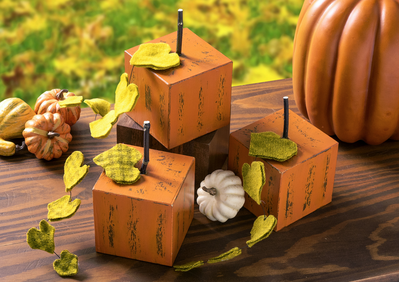 Wooden pumpkin blocks