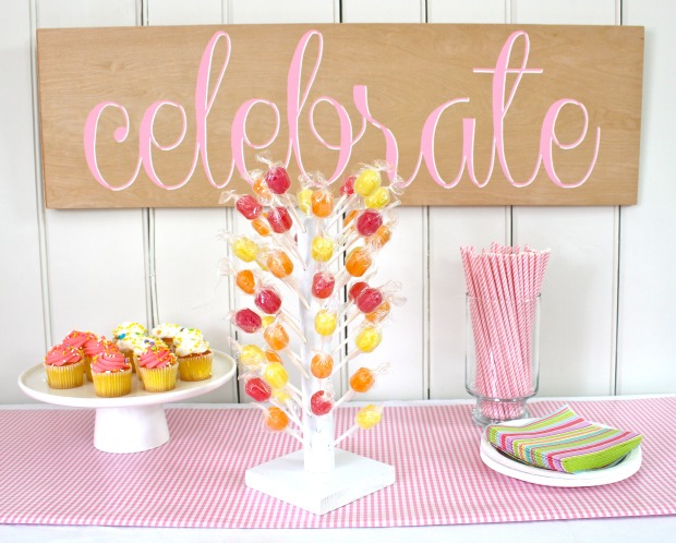 20 Holes Cake Pop Display Stand Clear Acrylic Lollipop Holder Stand with  100 Pcs Paper Sticks 100 Pcs Clear Treat Bags and 100 Pieces Twist Ties for  Baby Shower Birthday Wedding Party | Fruugo NO
