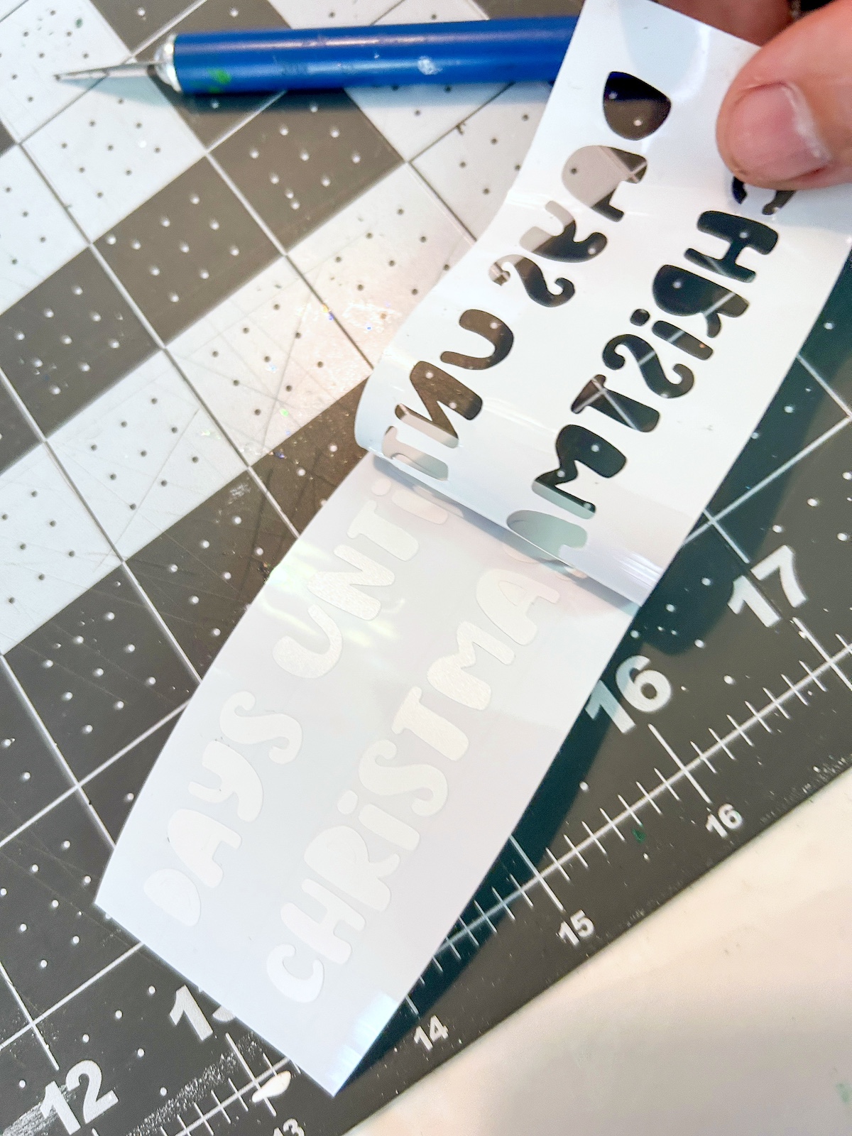 How to use vinyl transfer tape 