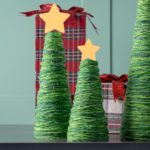 yarn christmas trees craft