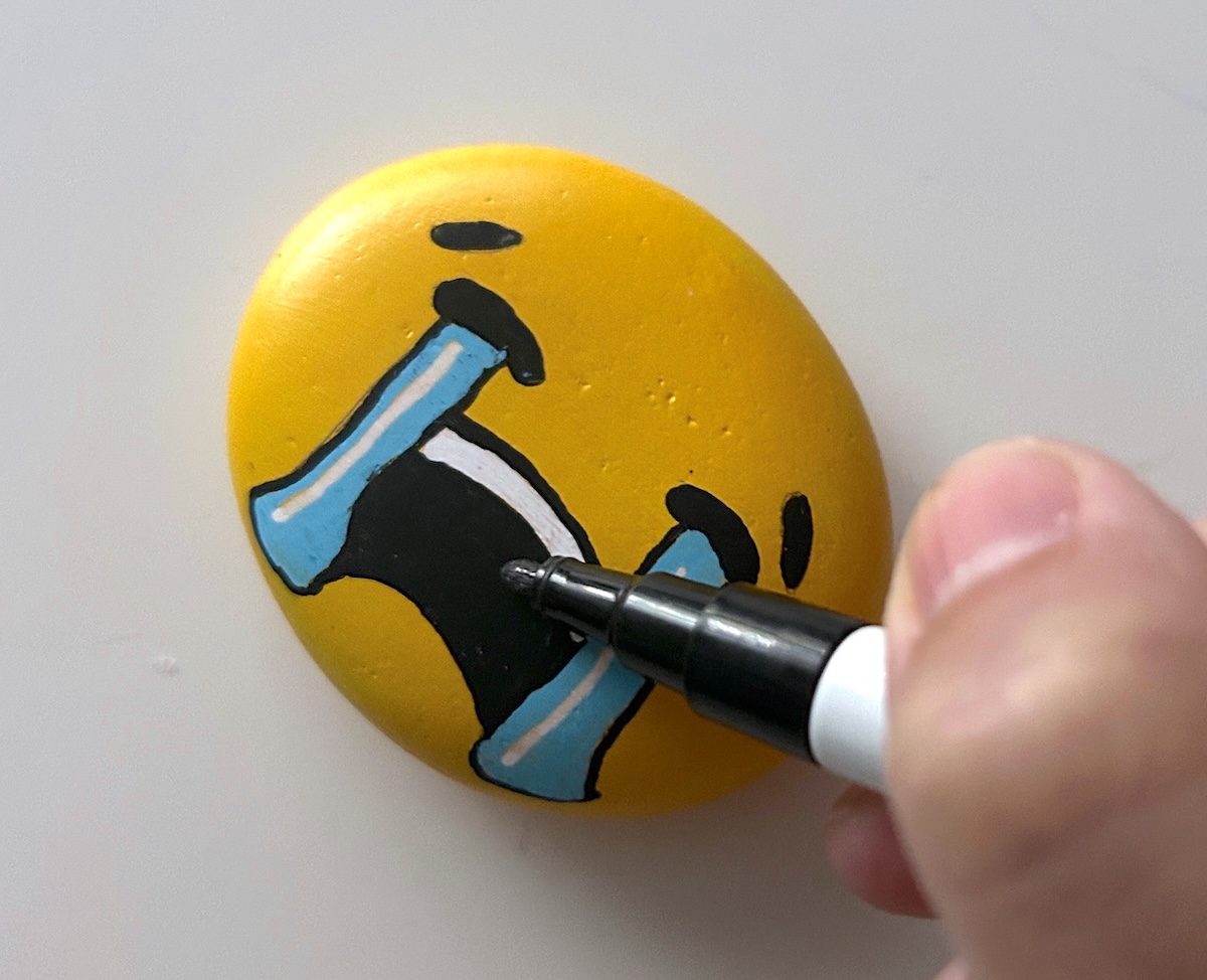 Drawing in details with a paint pen